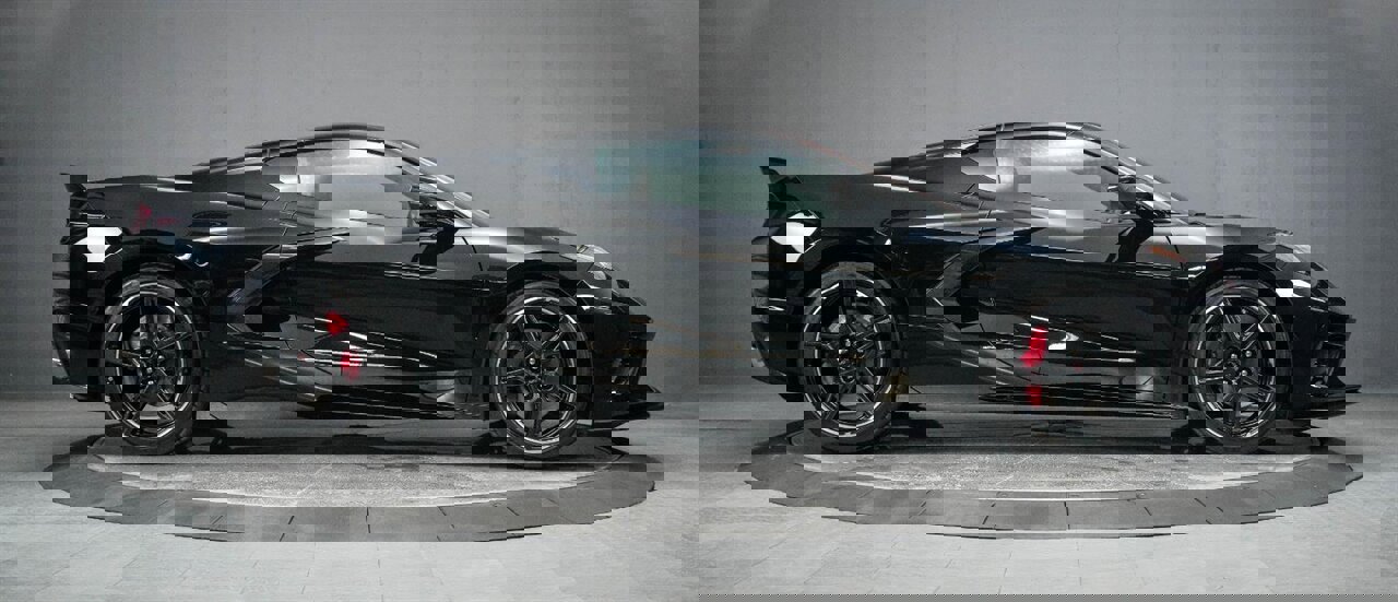 Used 2021 Chevrolet Corvette w/ Z51 Performance Package w/ Z51 Performance Package image 5