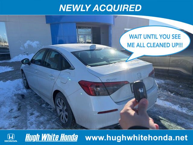 Used 2024 Honda Civic LX image 4