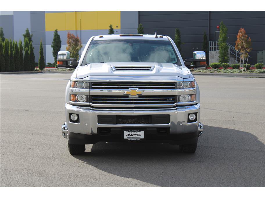 Used 2018 Chevrolet Silverado 3500 LTZ w/ Duramax Plus Package image 5