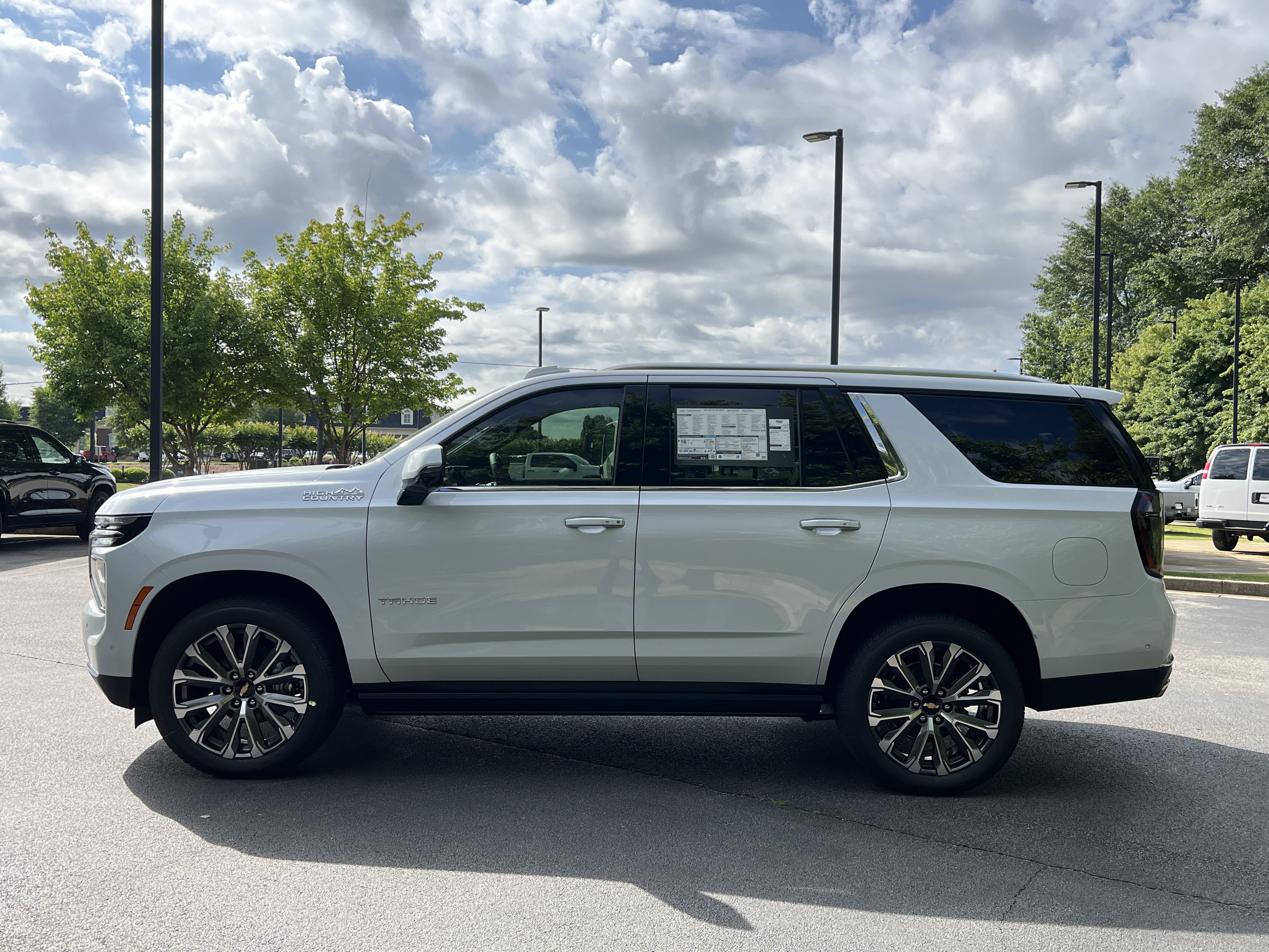 New 2026 Chevrolet Tahoe High Country AWD/4WD image 6