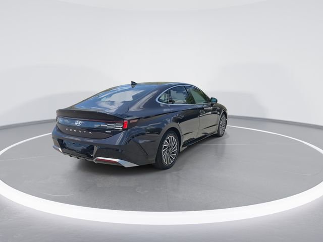 Certified 2025 Hyundai Sonata SEL FWD image 8