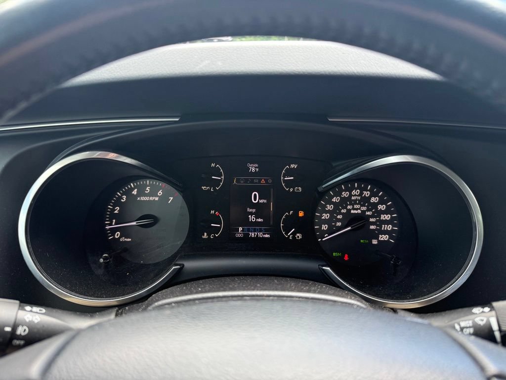 Used 2019 Toyota Sequoia TRD Sport w/ TRD Sport Premium Package AWD/4WD image 11