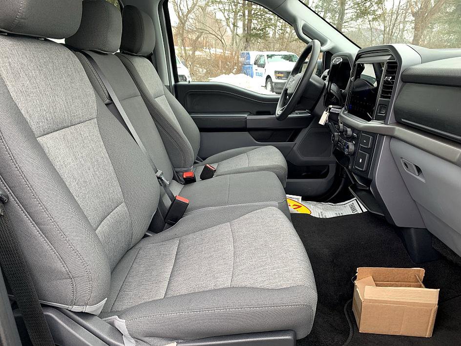 Used 2025 Ford F150 XLT image 19