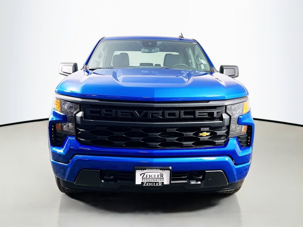 Used 2023 Chevrolet Silverado 1500 Custom image 2