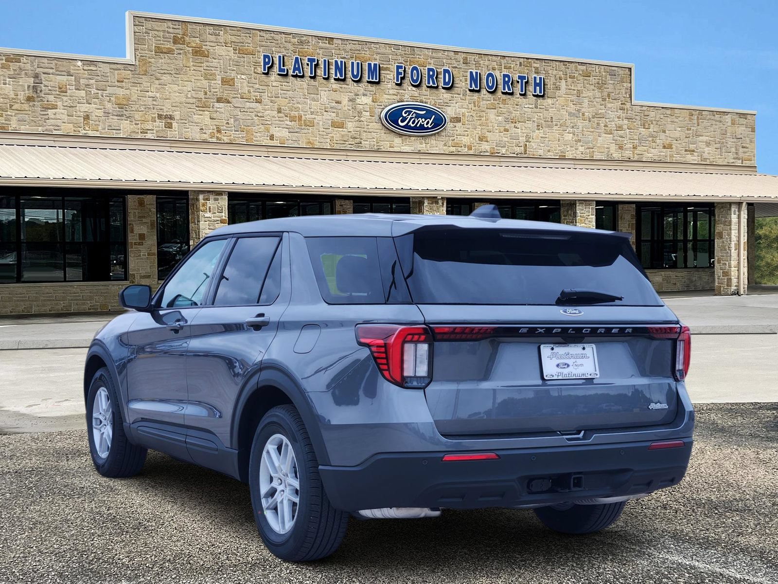 New 2026 Ford Explorer Active RWD image 4