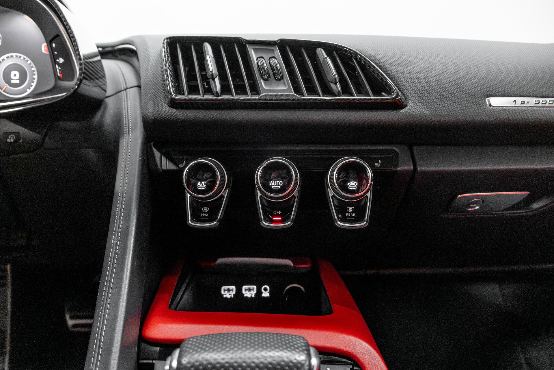 Used 2018 Audi R8 V10 w/ Premium Package image 71