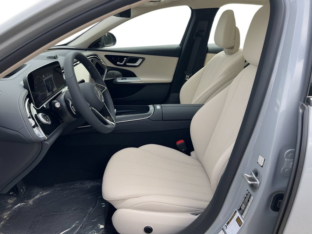 New 2026 Mercedes-Benz E 350 4MATIC Sedan image 6