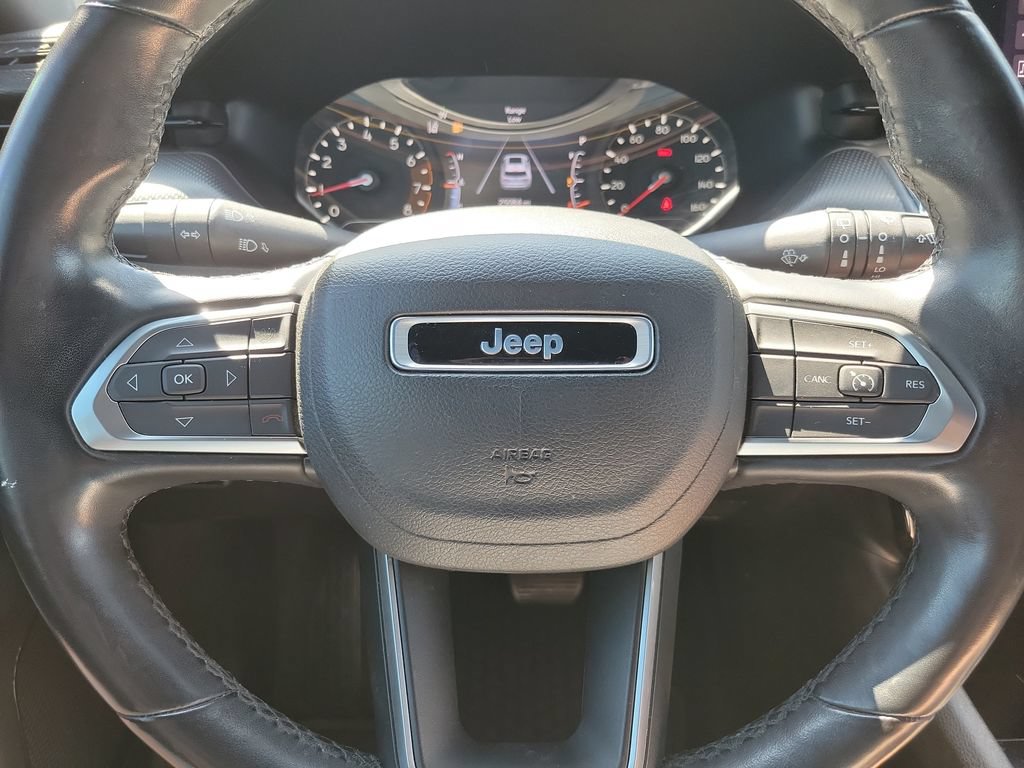 Used 2022 Jeep Compass Latitude w/ Convenience Group AWD/4WD image 11