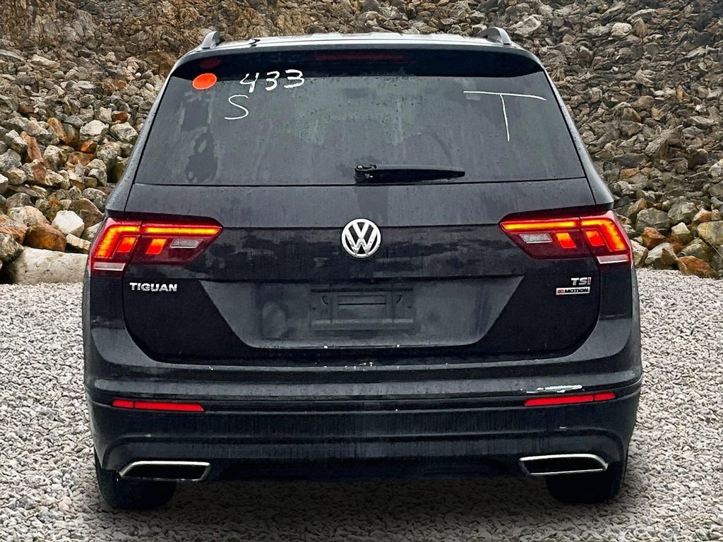 Used 2018 Volkswagen Tiguan S image 4