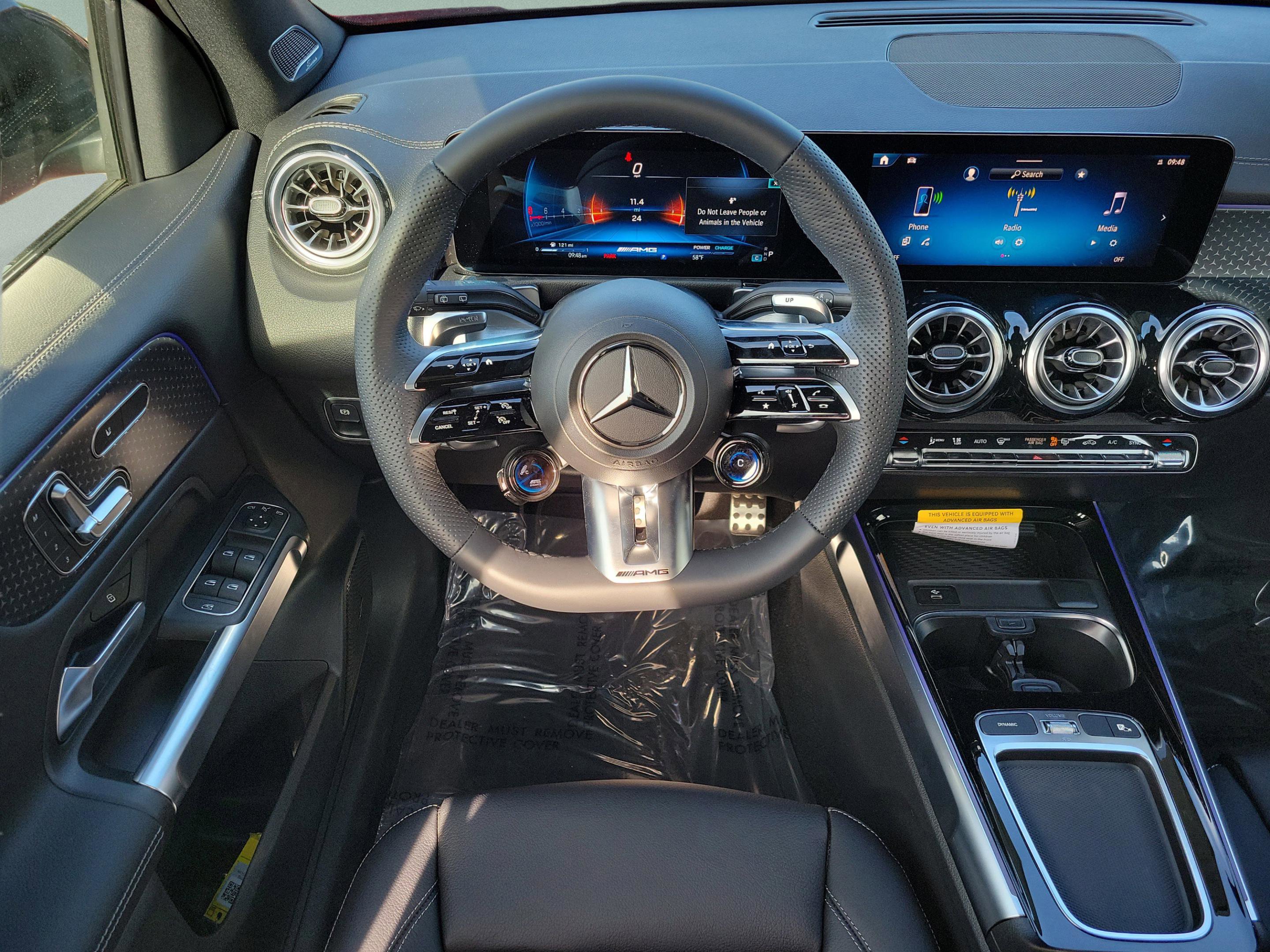 New 2026 Mercedes-Benz GLB 35 AMG 4MATIC image 13