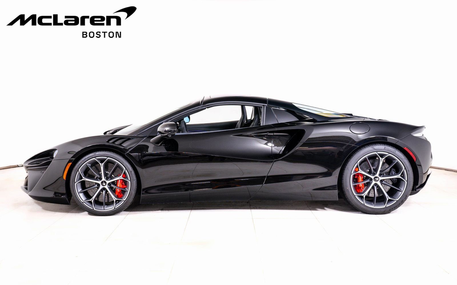 New 2026 McLaren Artura Spider image 3