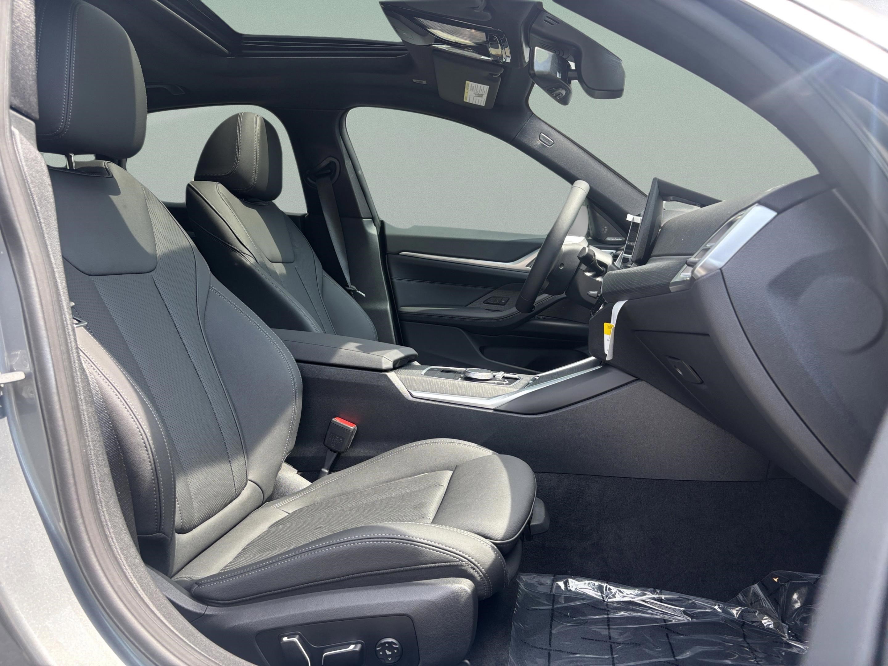New 2026 BMW i4 xDrive40i w/ Premium Package AWD/4WD image 20