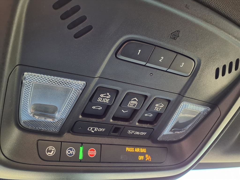 Used 2022 Chevrolet Traverse RS w/ LPO, Floor Liner Package image 23