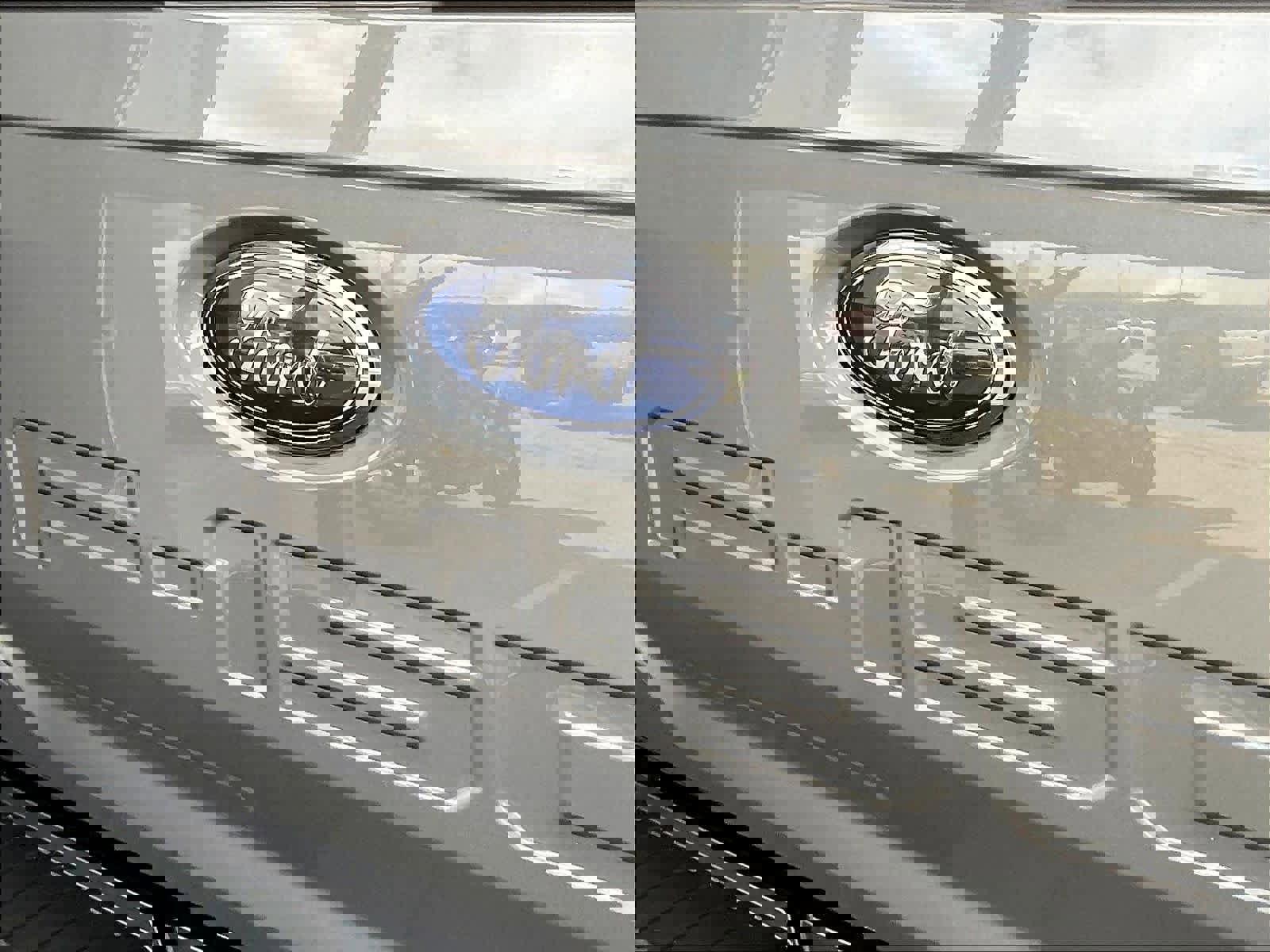 Used 2022 Ford F150 Lariat w/ Equipment Group 502A High image 28