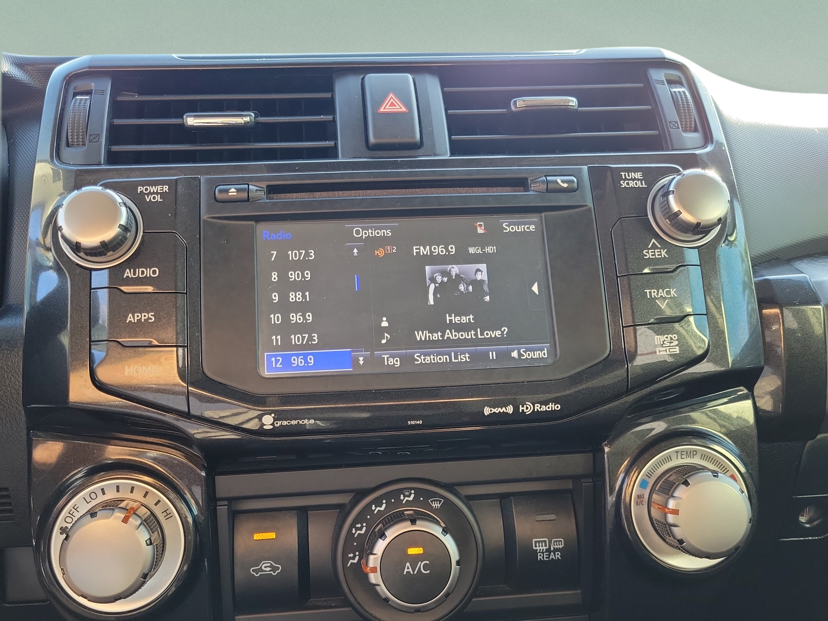 Used 2017 Toyota 4Runner TRD Off-Road AWD/4WD image 18