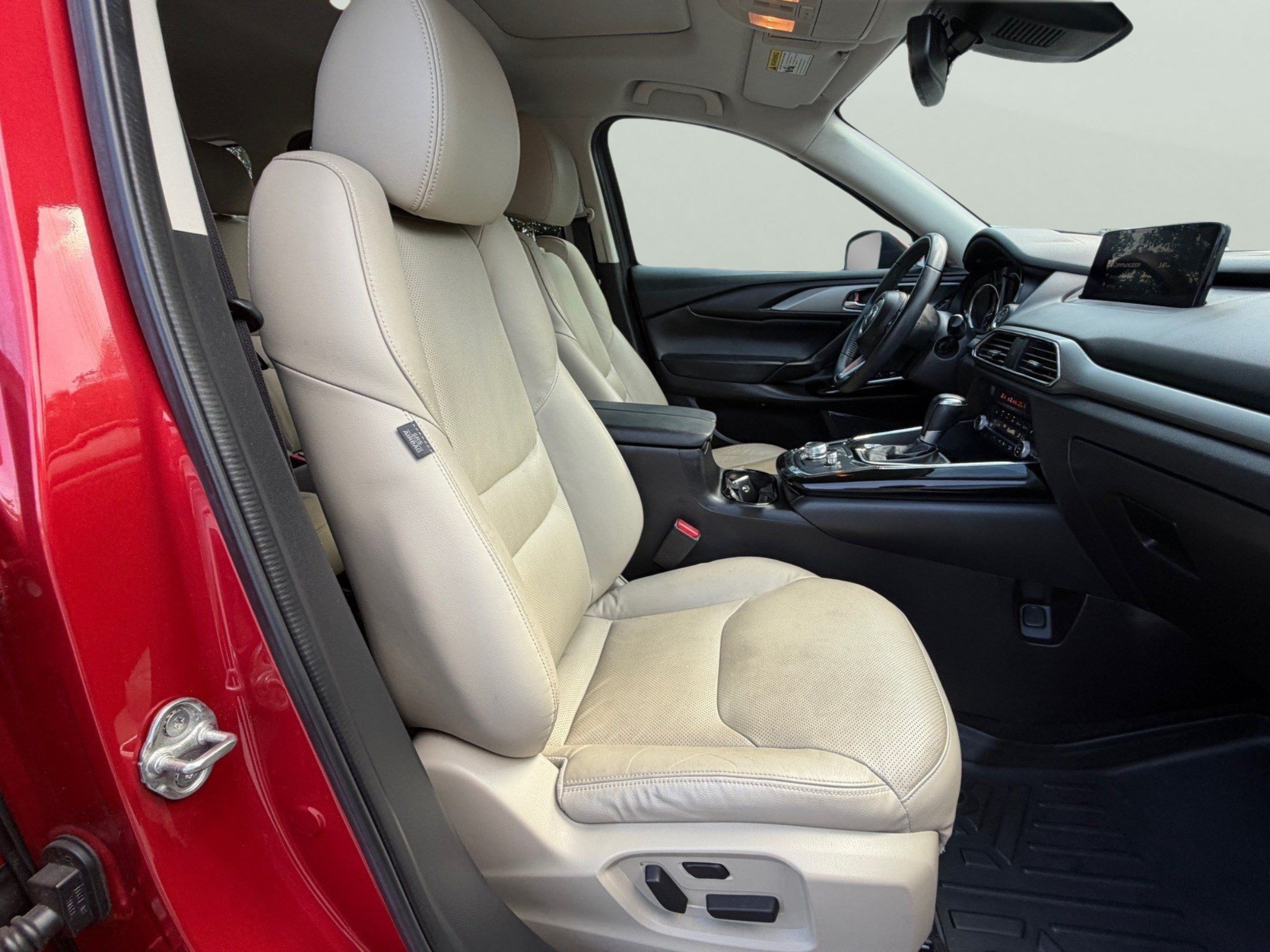 Used 2021 MAZDA CX-9 Touring w/ Touring Premium Package FWD image 17