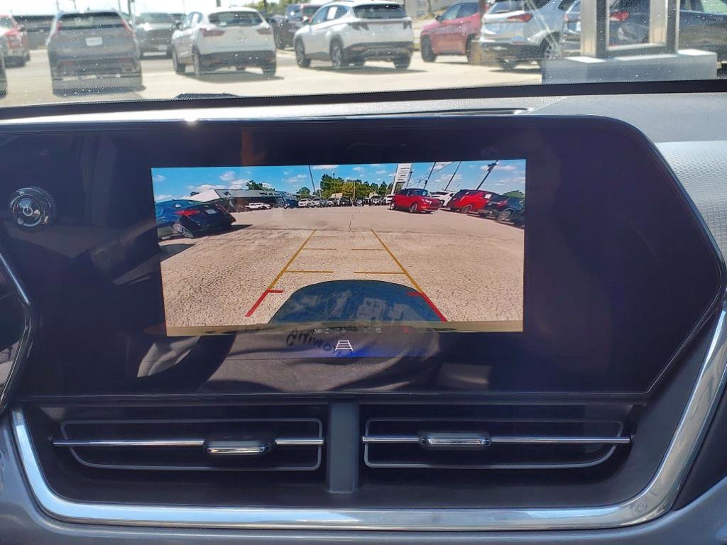 Used 2024 Chevrolet Trax ACTIV image 5