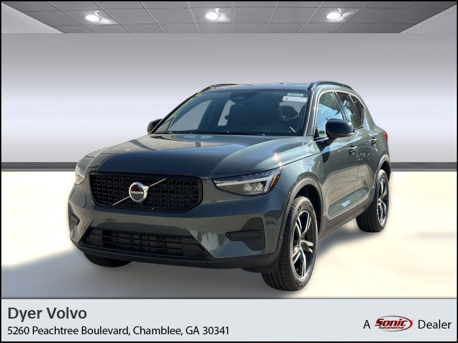 New 2026 Volvo XC40 B4 Core w/ Climate Package FWD video 1