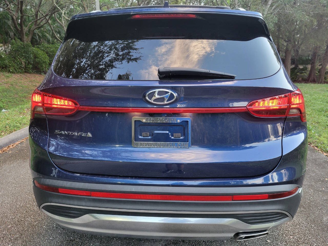 Used 2022 Hyundai Santa Fe SEL FWD image 6