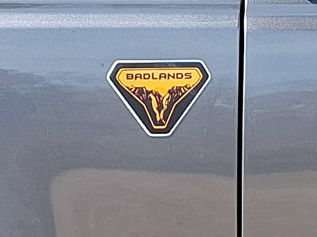 Used 2025 Ford Bronco Badlands AWD/4WD image 12