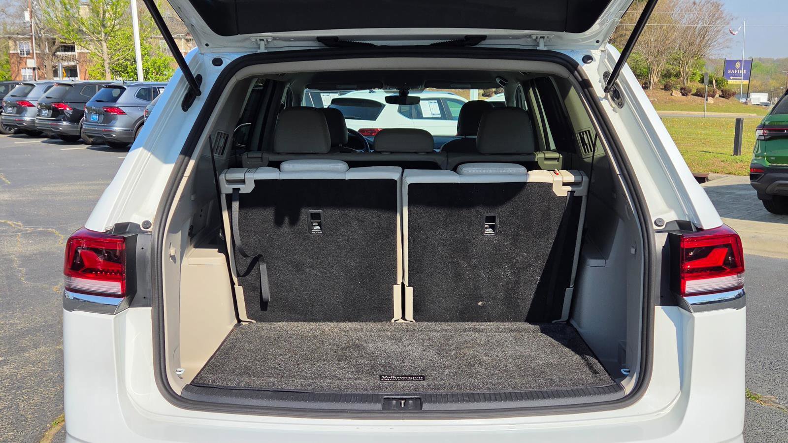 Certified 2022 Volkswagen Atlas SE image 35