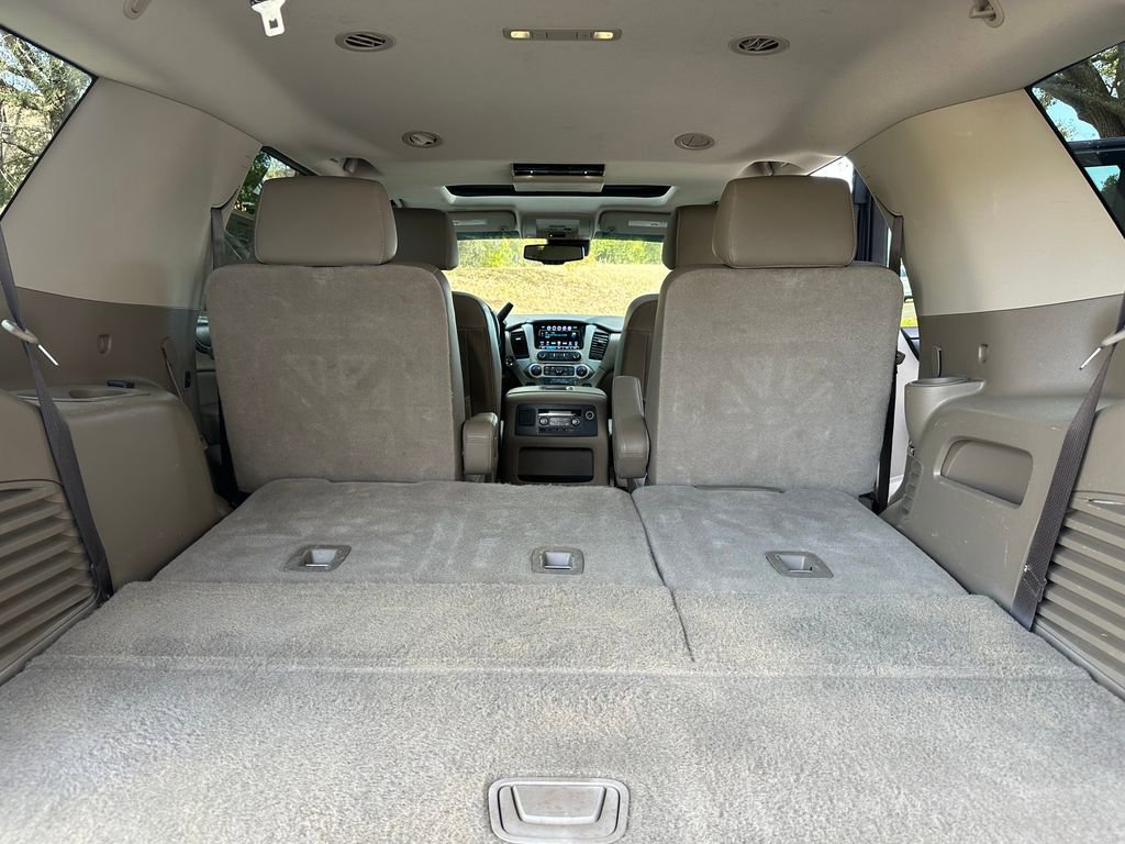 Used 2017 GMC Yukon SLT w/ Premium Edition image 42