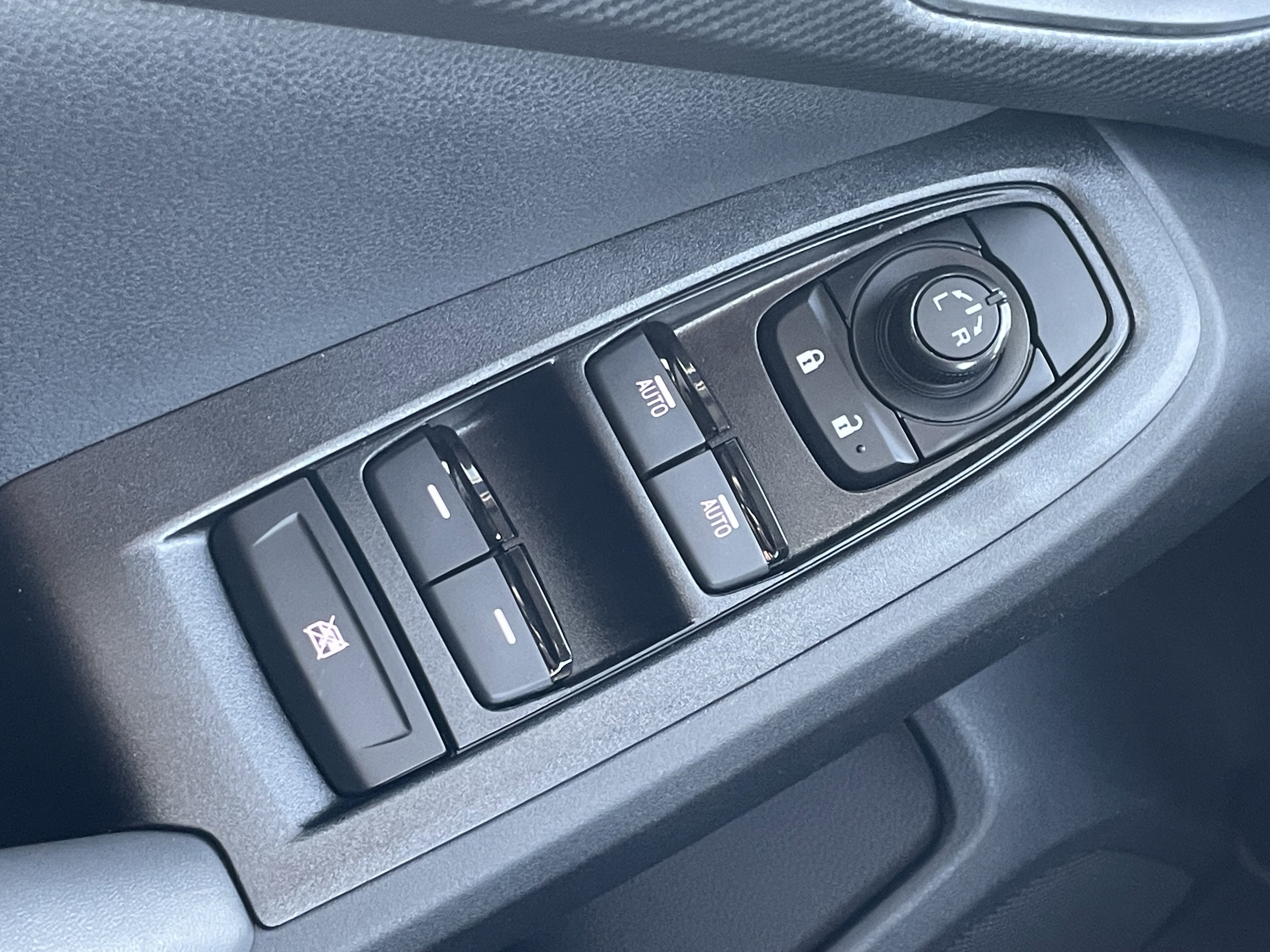 New 2026 Subaru Crosstrek 2.0i Premium image 16