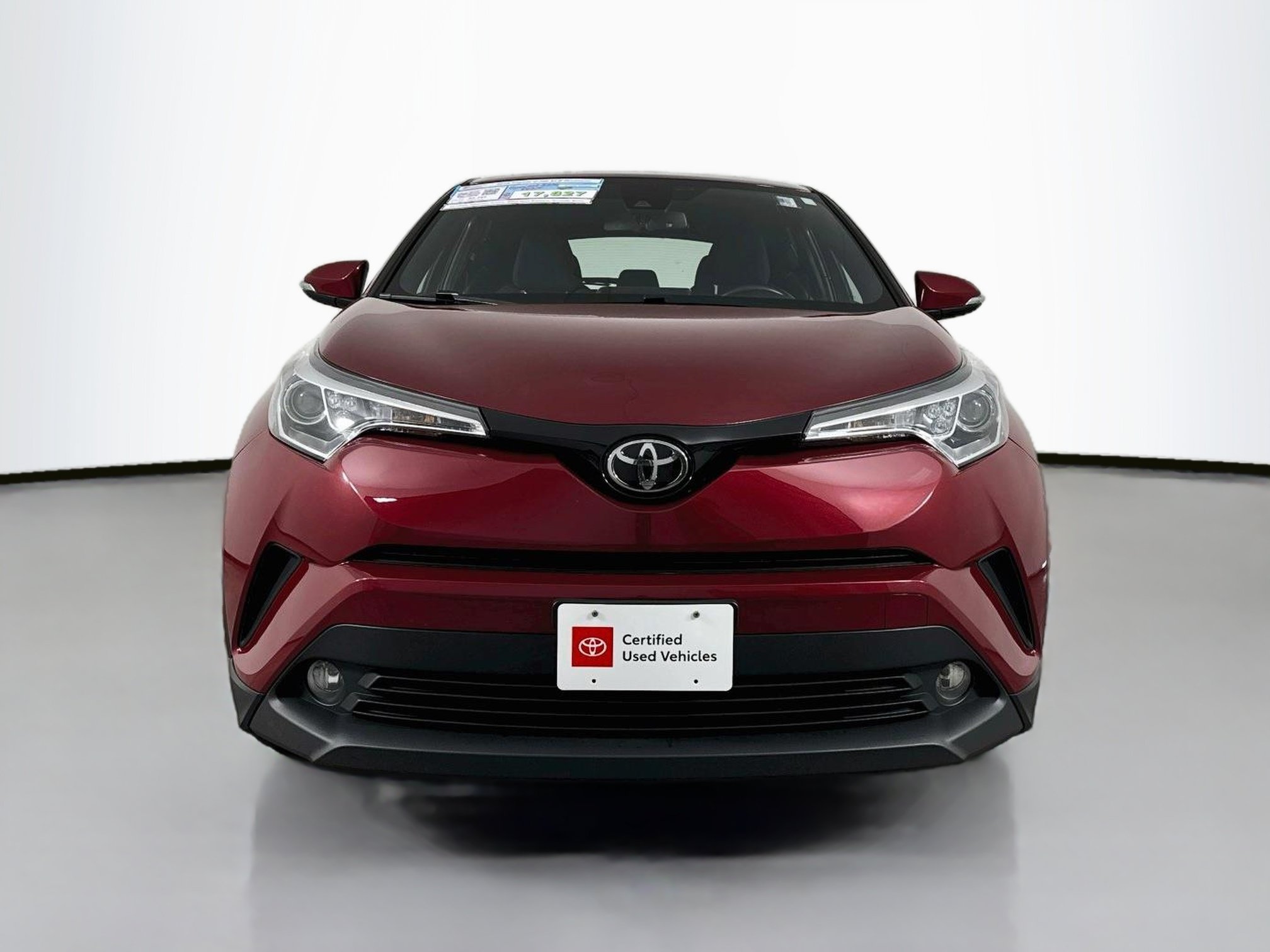 Certified 2018 Toyota C-HR XLE FWD image 2