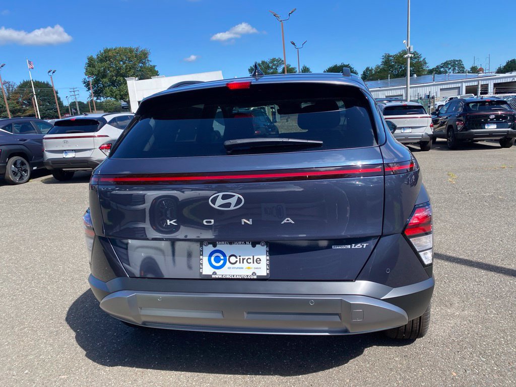 New 2027 Hyundai Kona Limited AWD/4WD image 5