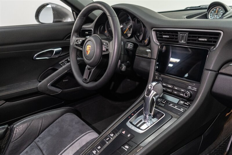 Used 2018 Porsche 911 GT3 RWD image 59