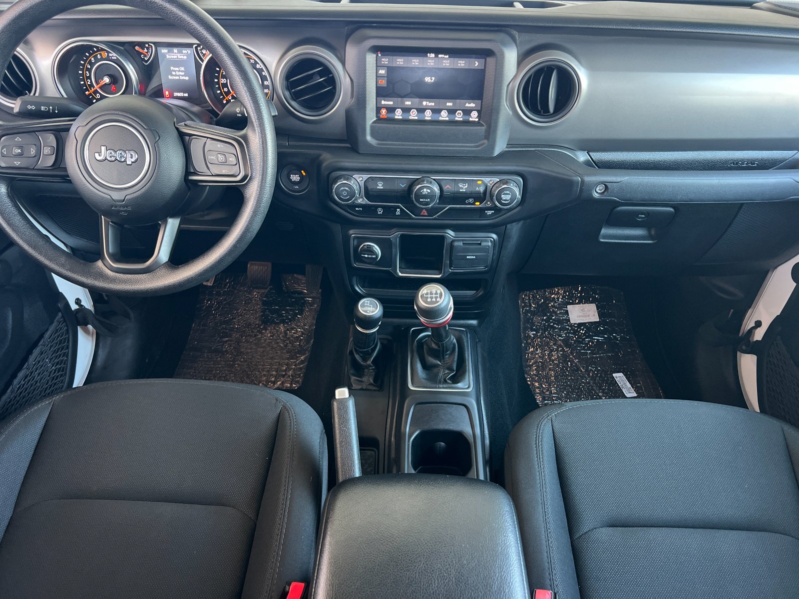 Used 2022 Jeep Gladiator Sport AWD/4WD image 13