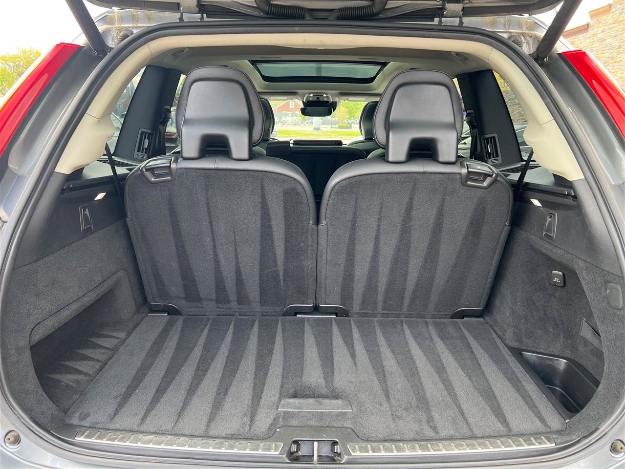 Used 2019 Volvo XC90 T5 Momentum AWD/4WD image 22