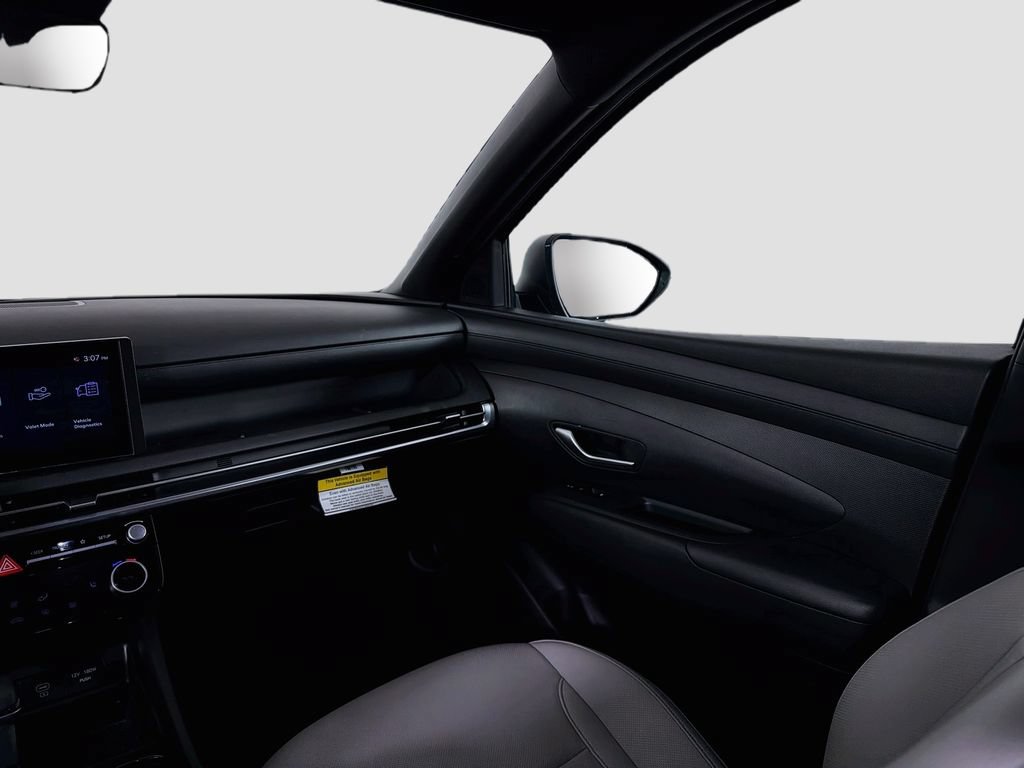 Used 2025 Hyundai Santa Cruz SEL FWD image 23