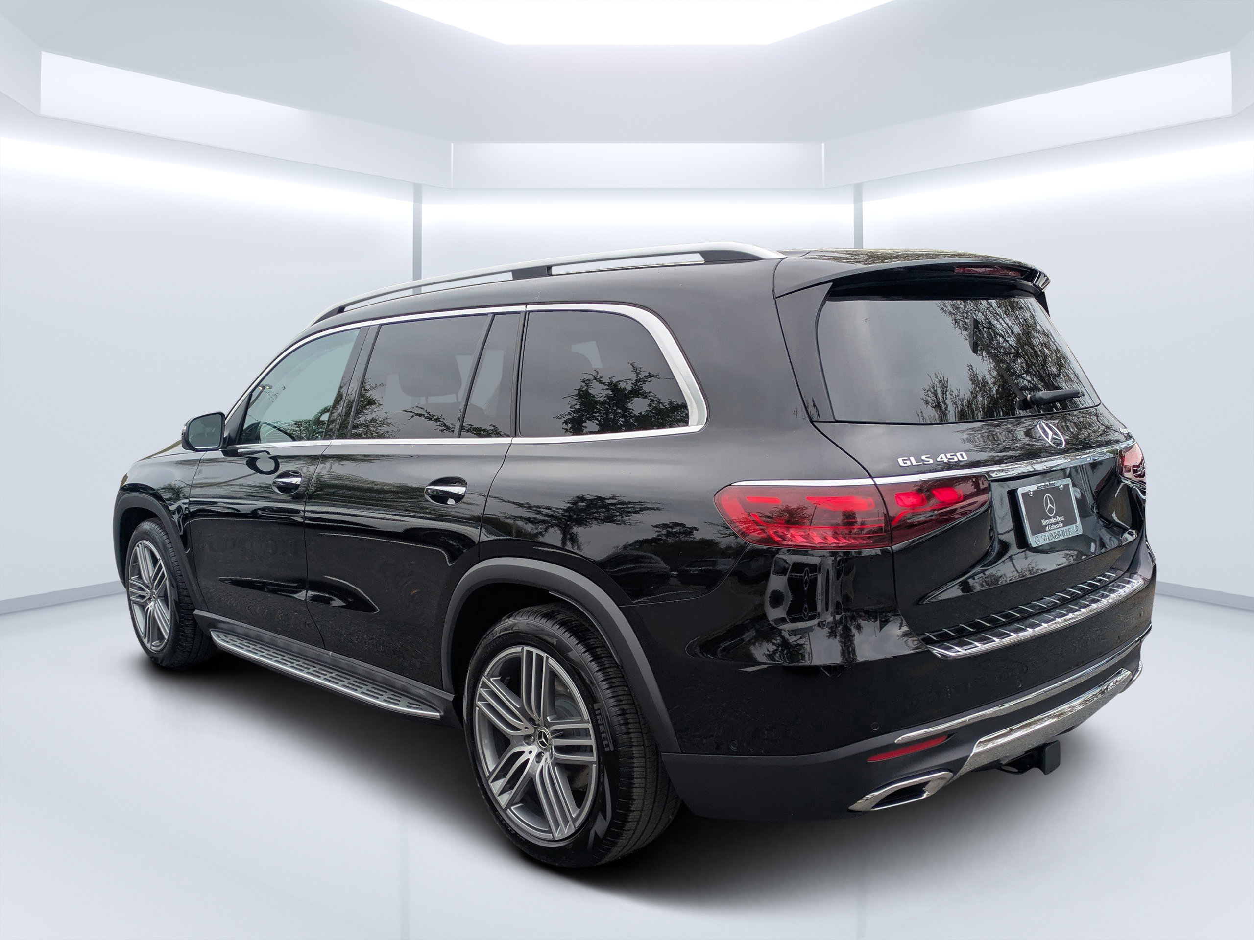 New 2026 Mercedes-Benz GLS 450 4MATIC image 5