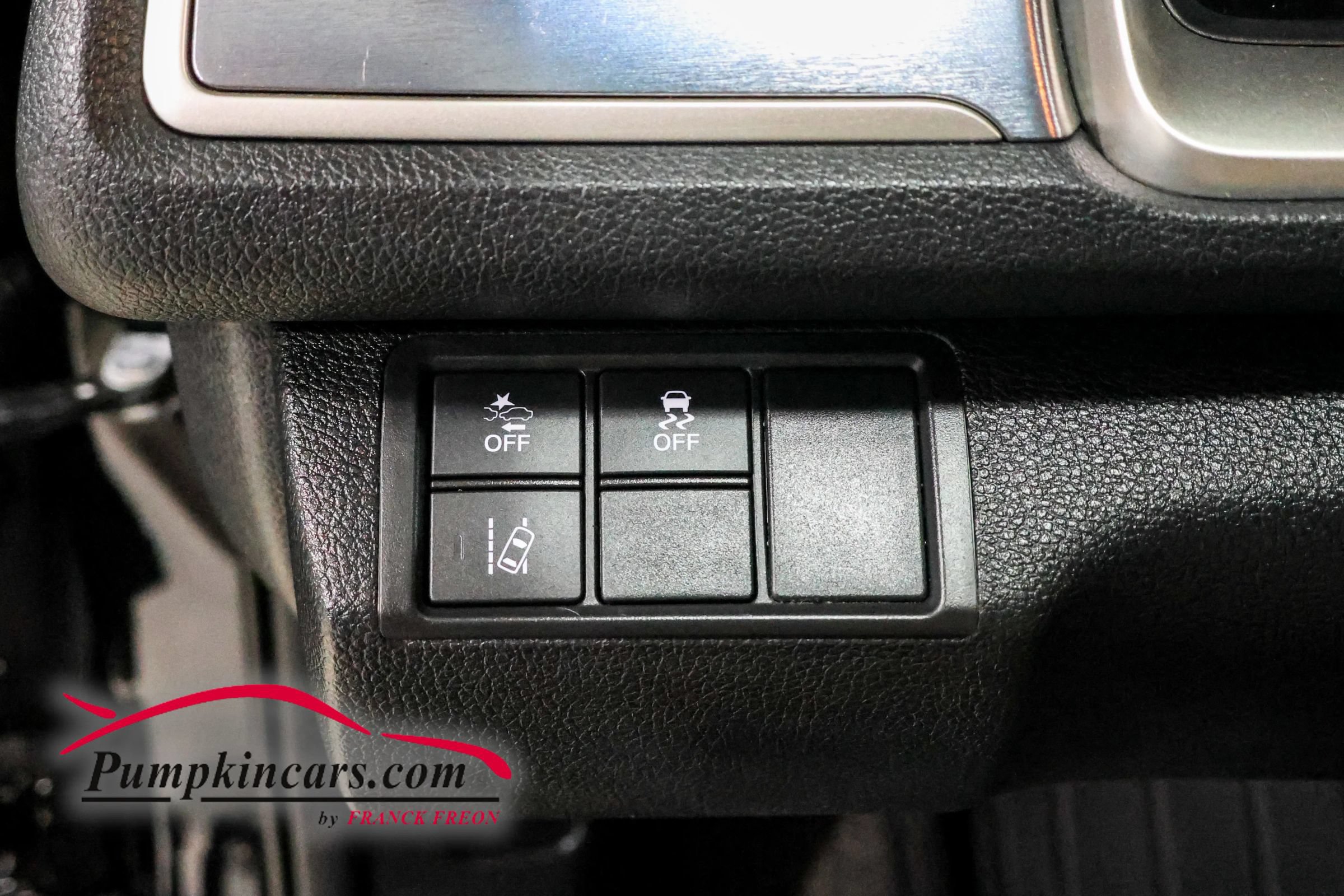 Used 2017 Honda Civic Touring image 17