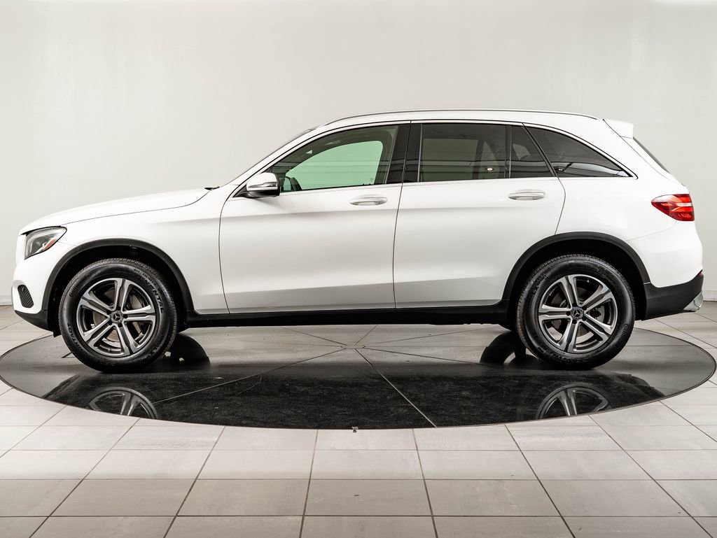Used 2019 Mercedes-Benz GLC 300 4MATIC image 5