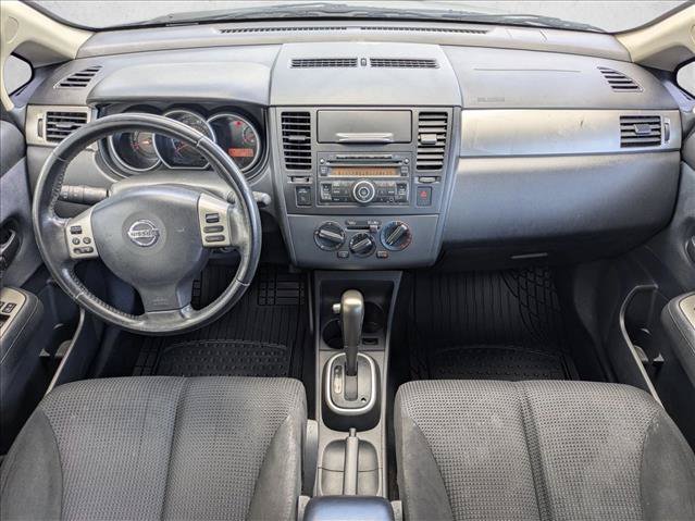 Used 2011 Nissan Versa Hatchback w/ Premium Pkg FWD image 15