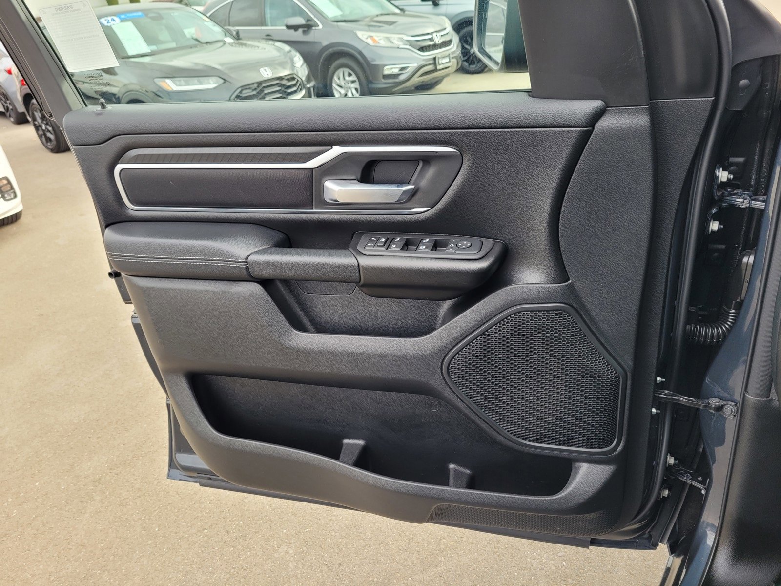 Used 2025 RAM 1500 Big Horn image 15