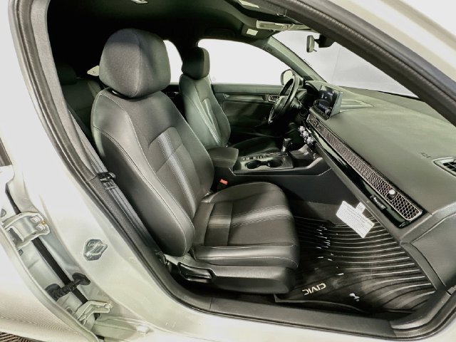 Used 2023 Honda Civic Sport image 27