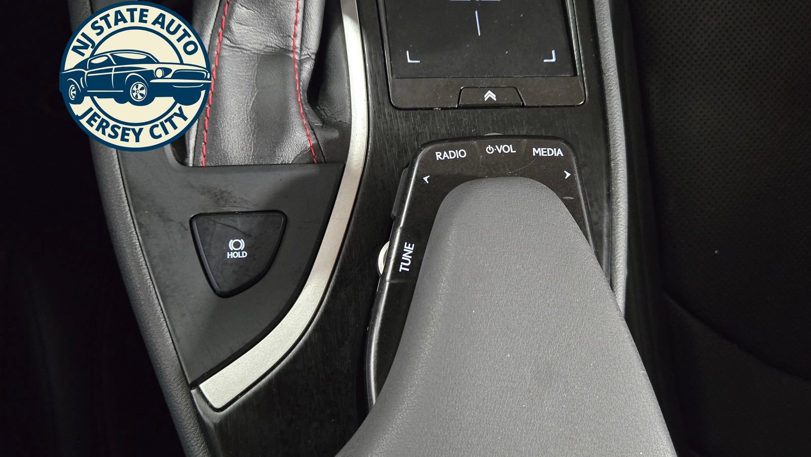Used 2021 Lexus UX 200 F Sport w/ Accessory Package (Z1) FWD image 21