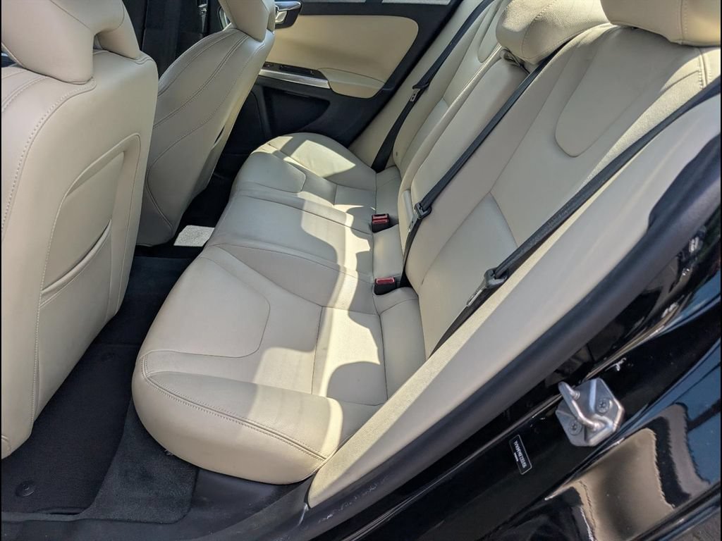 Used 2015 Volvo S60 T6 Platinum FWD image 8