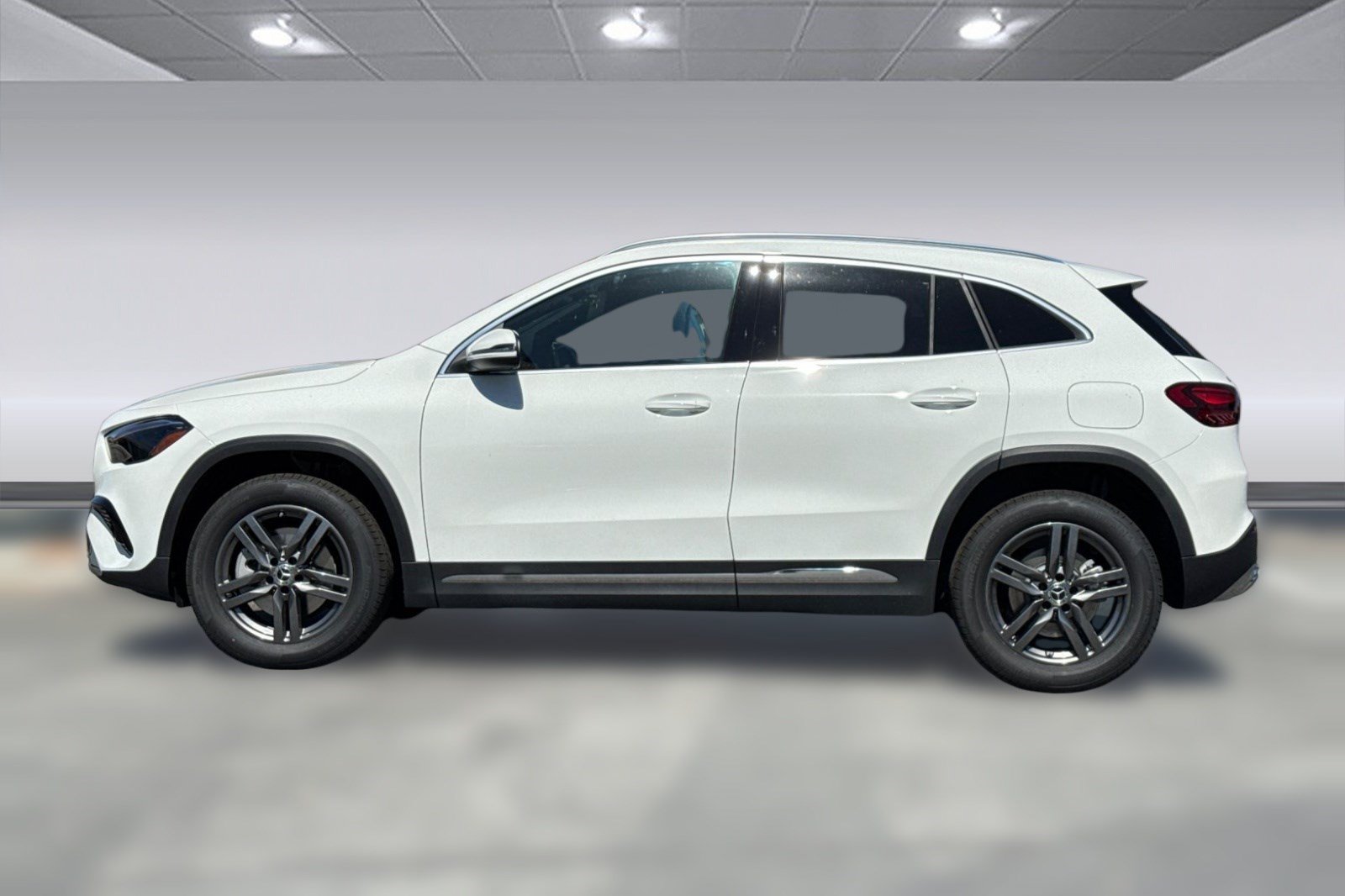 New 2026 Mercedes-Benz GLA 250 4MATIC image 2