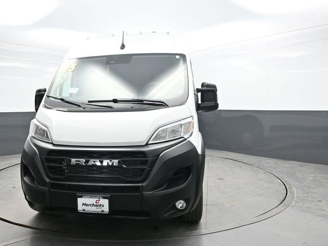 Used 2025 RAM ProMaster 2500 w/ Convenience Group image 2