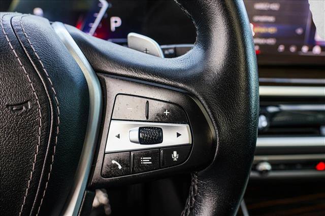 Used 2024 BMW X5 xDrive50e image 16