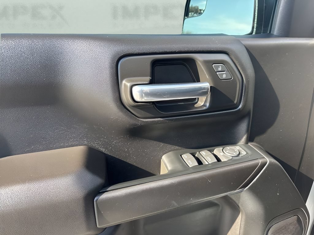 Used 2023 Chevrolet Silverado 1500 Custom w/ LPO, Dark Essentials Package AWD/4WD image 24
