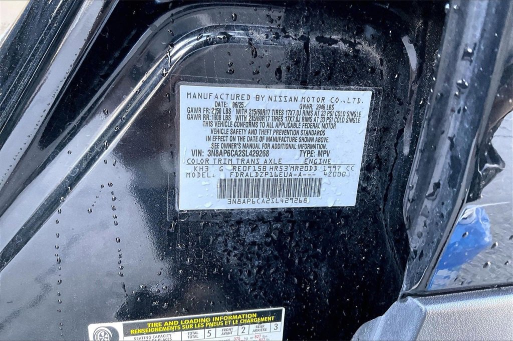 Used 2025 Nissan Kicks SV image 30