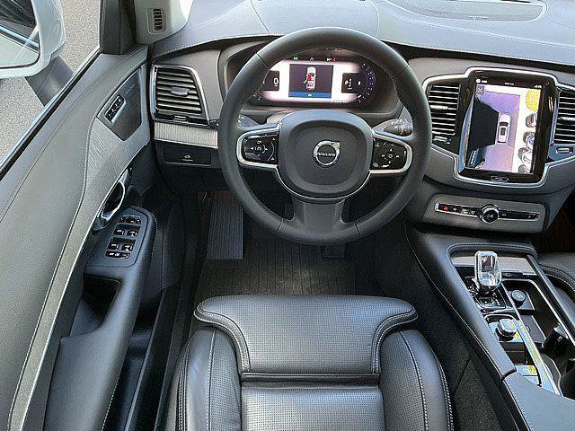 Certified 2023 Volvo XC90 B6 Ultimate w/ Protection Package Premier AWD/4WD image 5