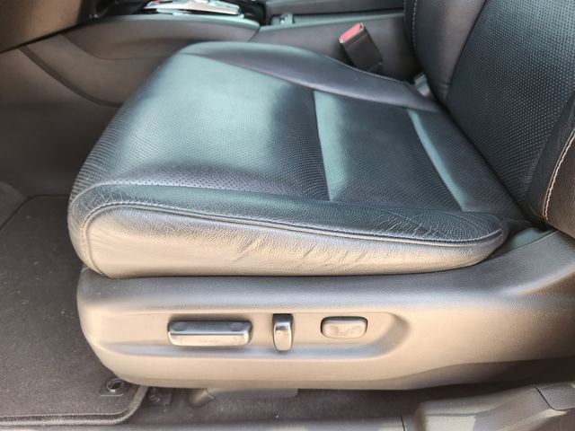 Used 2017 Honda Pilot Elite image 25