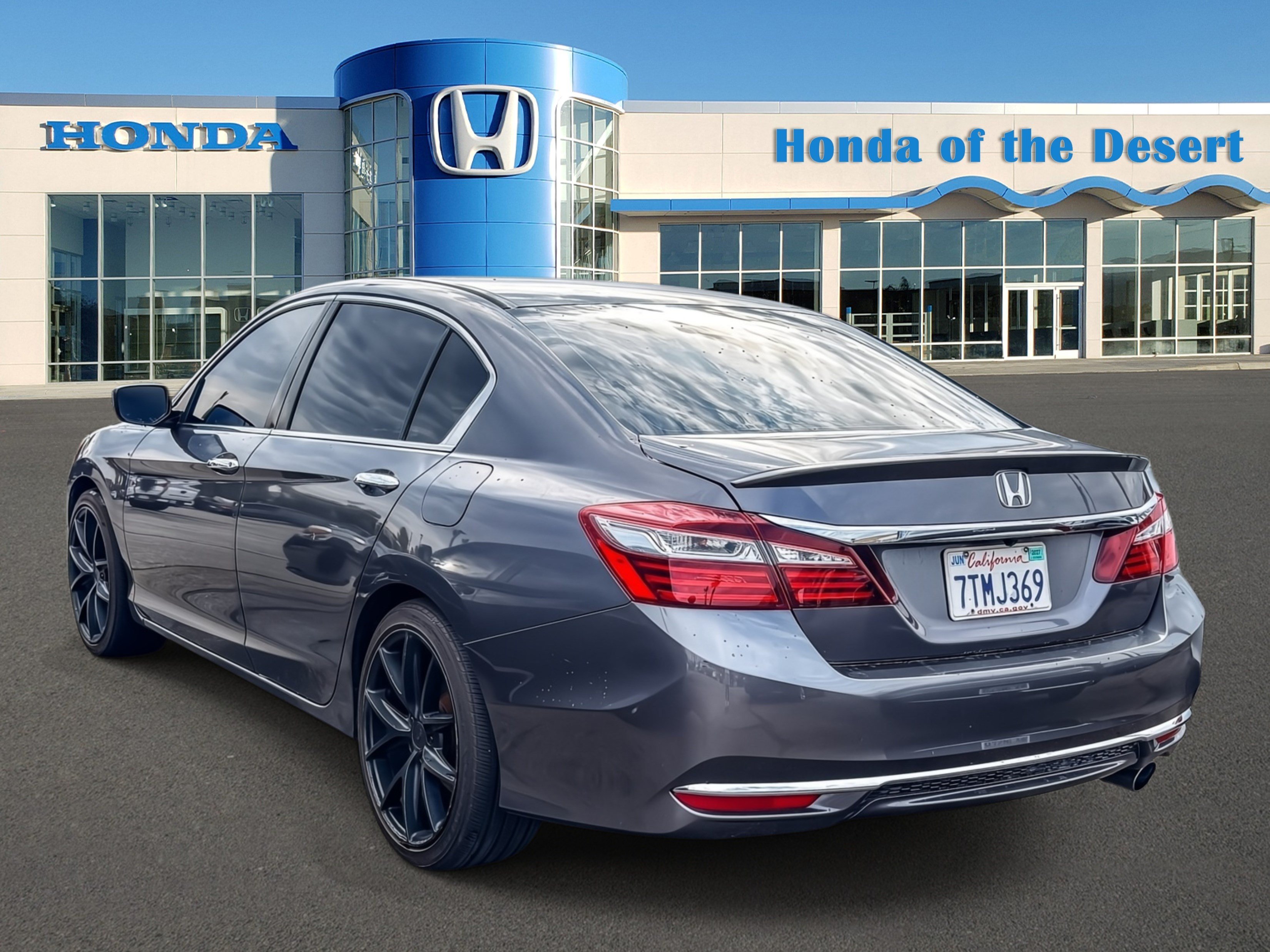 Used 2016 Honda Accord LX image 5
