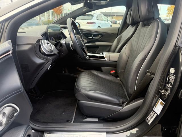 Used 2022 Mercedes-Benz EQS 450+ Sedan image 15